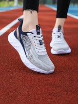 Clark Comfort Sneakers | Damenschuhe mit orthopädischem Fußbett