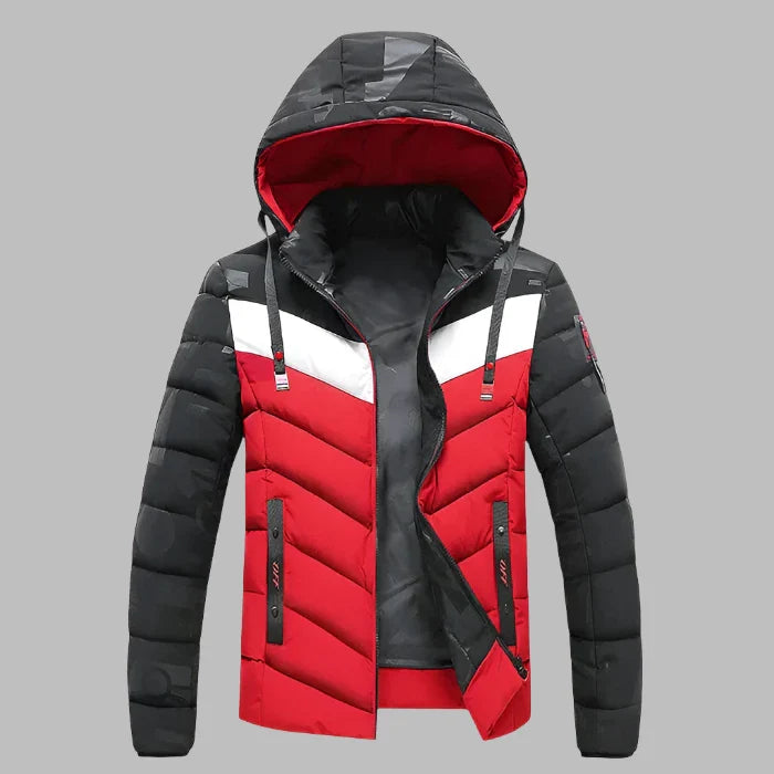 Rote und schwarze Winterjacke mit Kapuze, Reißverschlüssen und weißen Streifen, ideal für Herrenmode, Outdoor-Aktivitäten und kaltes Wetter.