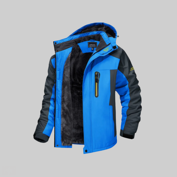 Blaue Herren-Skijacke mit Kapuze, schwarzem Fleecefutter und Reißverschlusstasche. Wasserabweisend, winddicht, ideal für Wintersport.