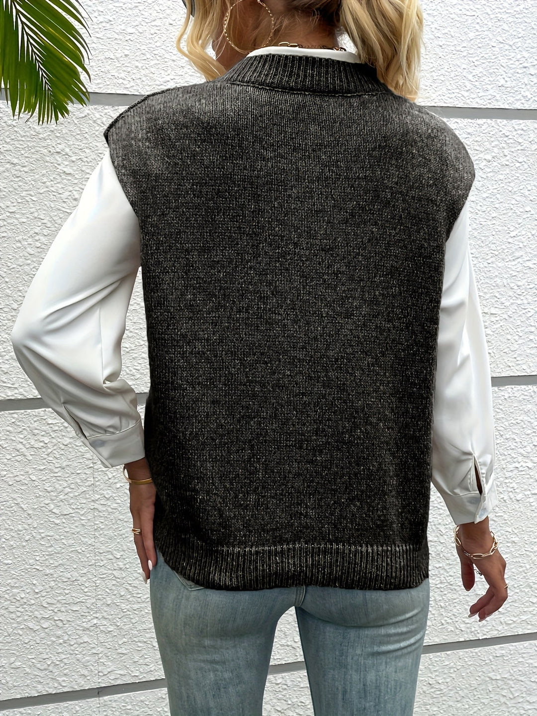 Naomi Pullunder | Luxuriöser ärmelloser Pullover mit V-Ausschnitt für Damen