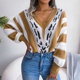 Mika Sweater | Eleganter Leoparden-Pullover für Damen mit V-Ausschnitt