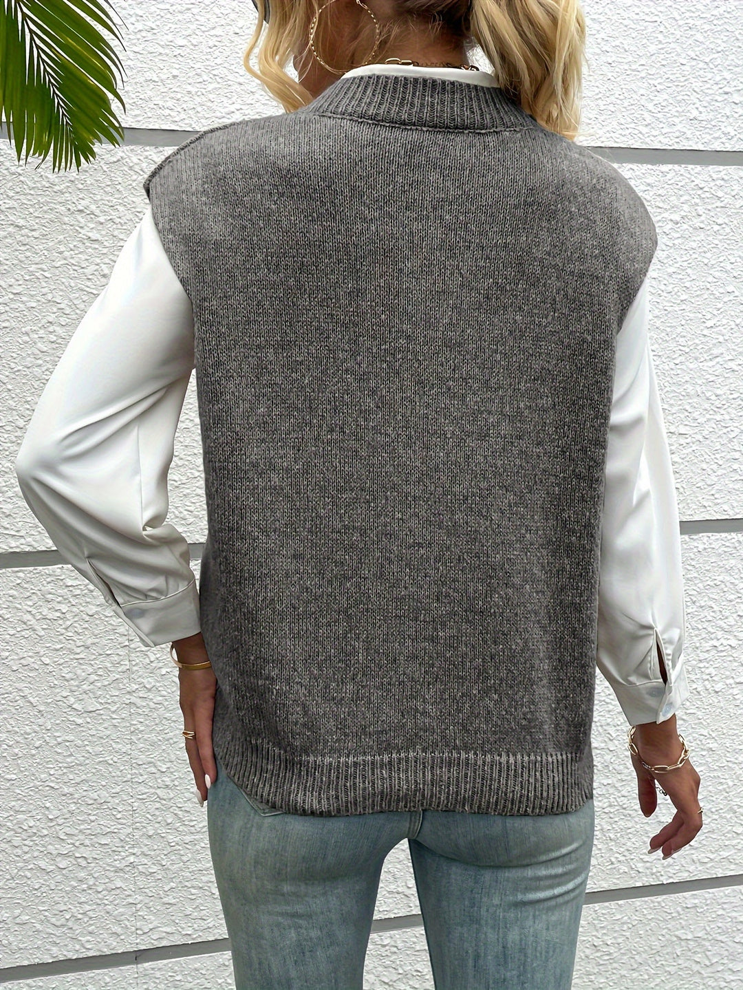 Naomi Pullunder | Luxuriöser ärmelloser Pullover mit V-Ausschnitt für Damen
