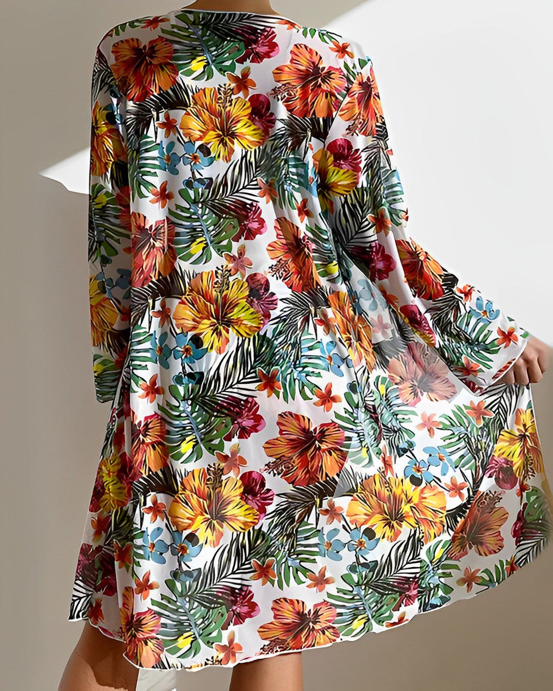 Bikini für Damen - Tropischer Bikini mit passendem Shirt für den Sommer