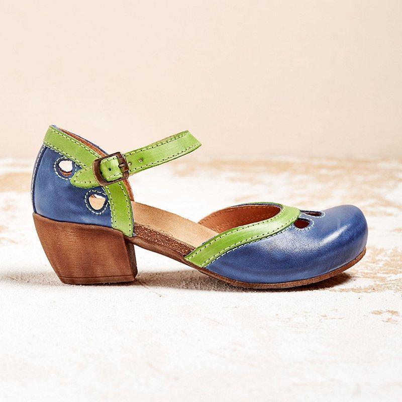 Blauer und grüner Damen-Mary-Jane-Schuh mit Holzabsatz, modisches Design, Leder, seitliche Schnalle, ideal für trendige Outfits.