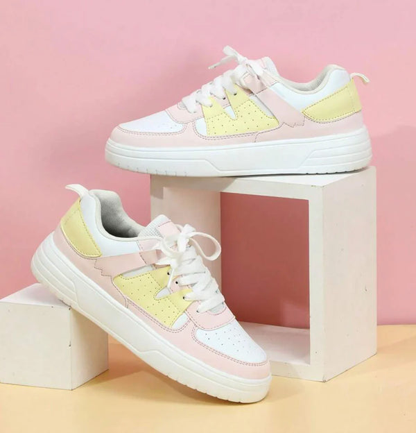 Clara Air Sneakers | Trendige, bequeme Damenschuhe mit hohen Sohlen