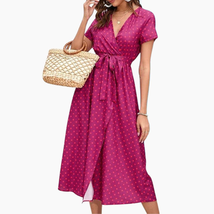 Elegantes Wickelkleid mit Blätterprint im lila