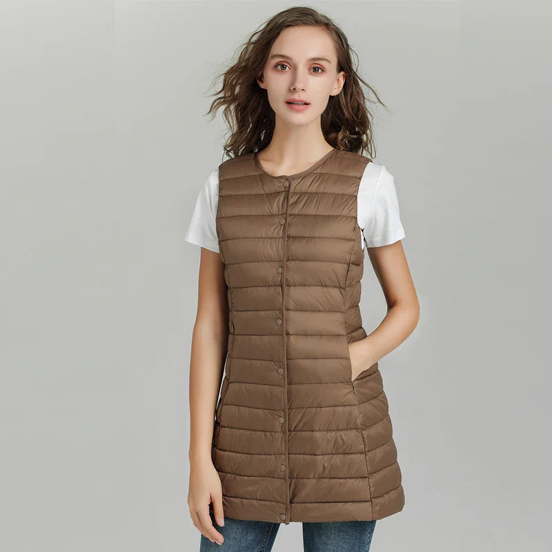 Lange Steppweste für den Herbst - Leichte Daunenweste für Damen