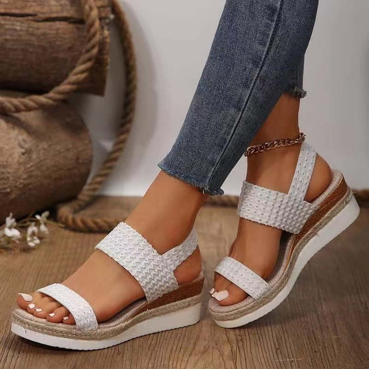 Sandaletten für Damen - Bequeme Plateau Sandalen mit Fußbett für Sommer