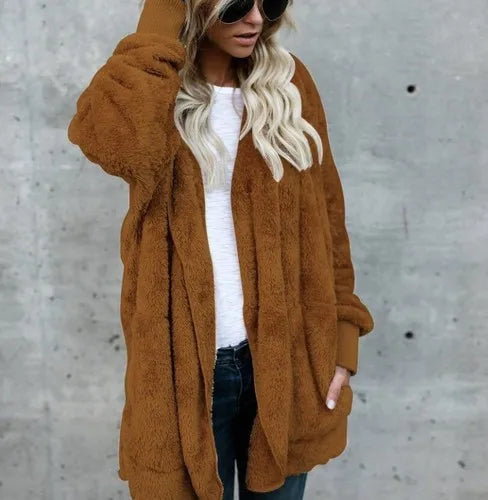 Fleecejacke für den kalte Tage - Lange Teddyjacke mit Kapuze für Damen