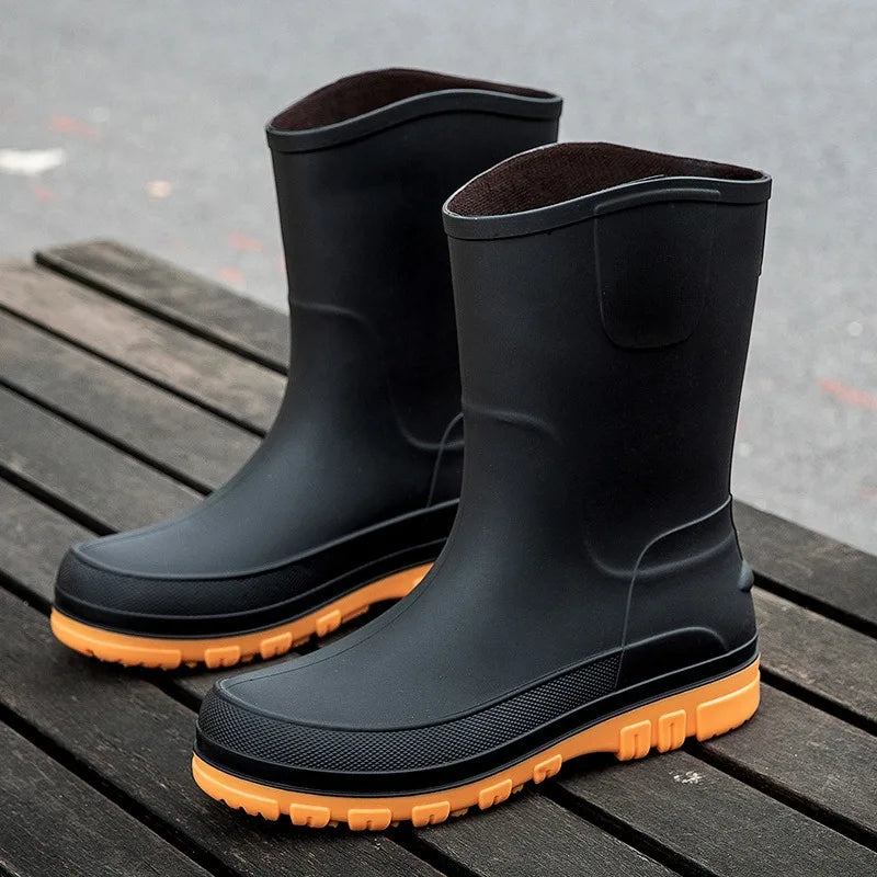 Regenstiefel für den Herbst - Halbhohe Wasserdichte PVC Gummistiefel mit rutschfester Sohle für Herren