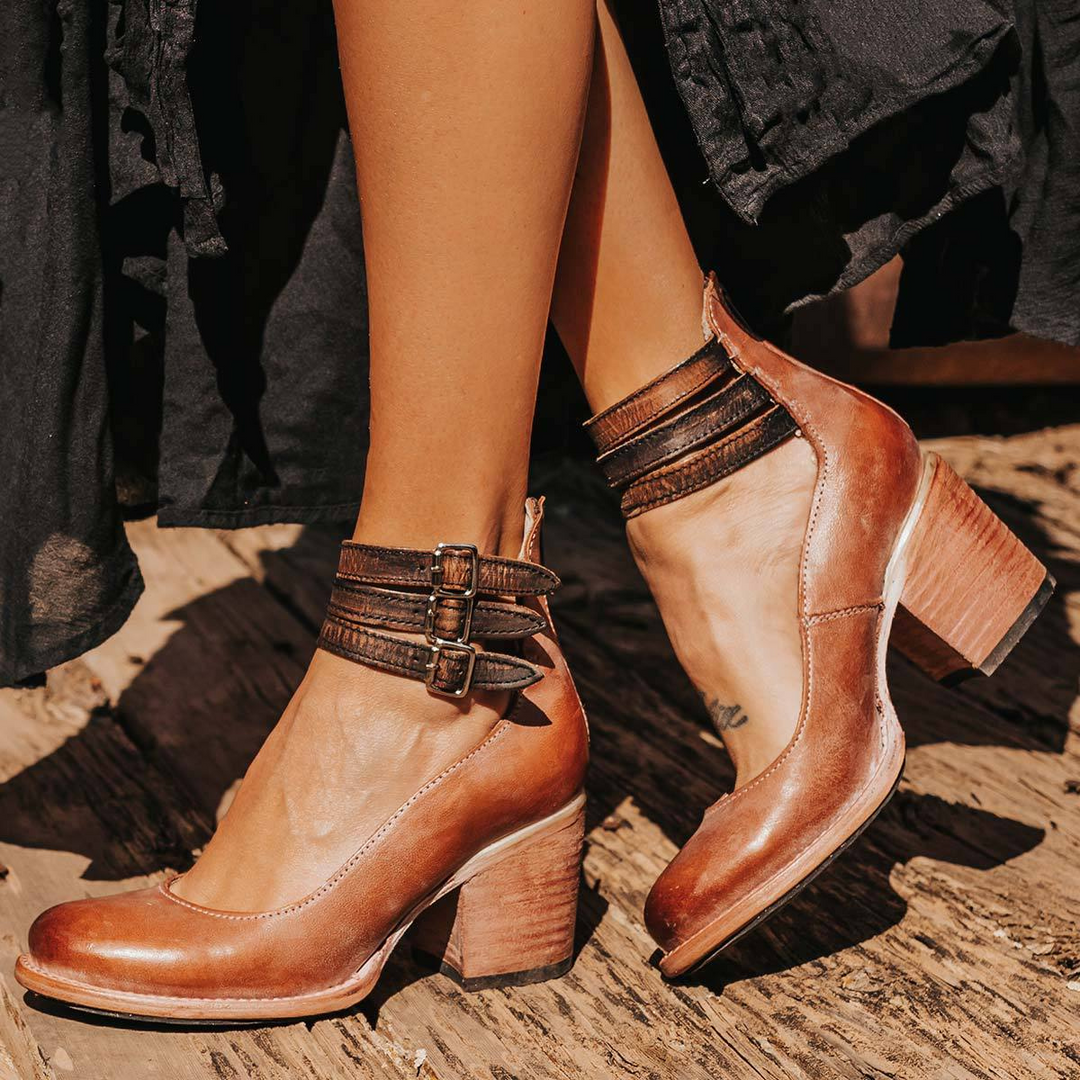 Schuhe Schnallen