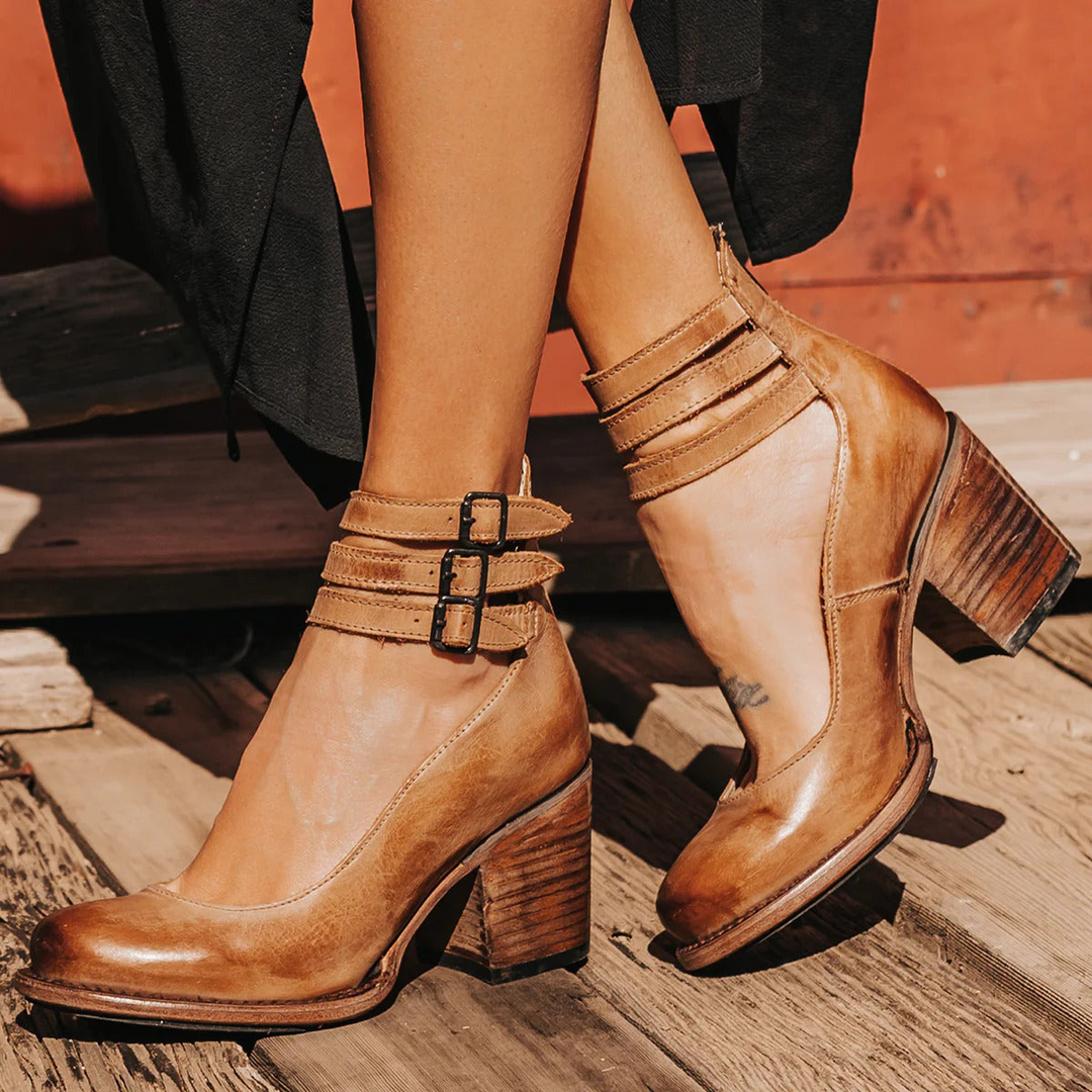 Schuhe Schnallen