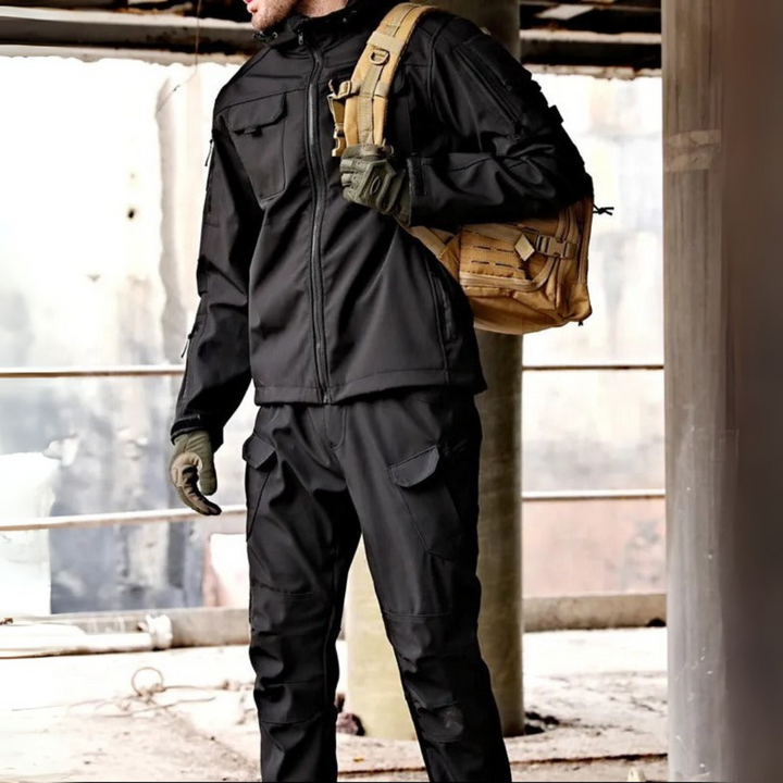 Zweiteiler Set für Outdoor - Wasserdichte Softshell Jacke und Hose für Herren