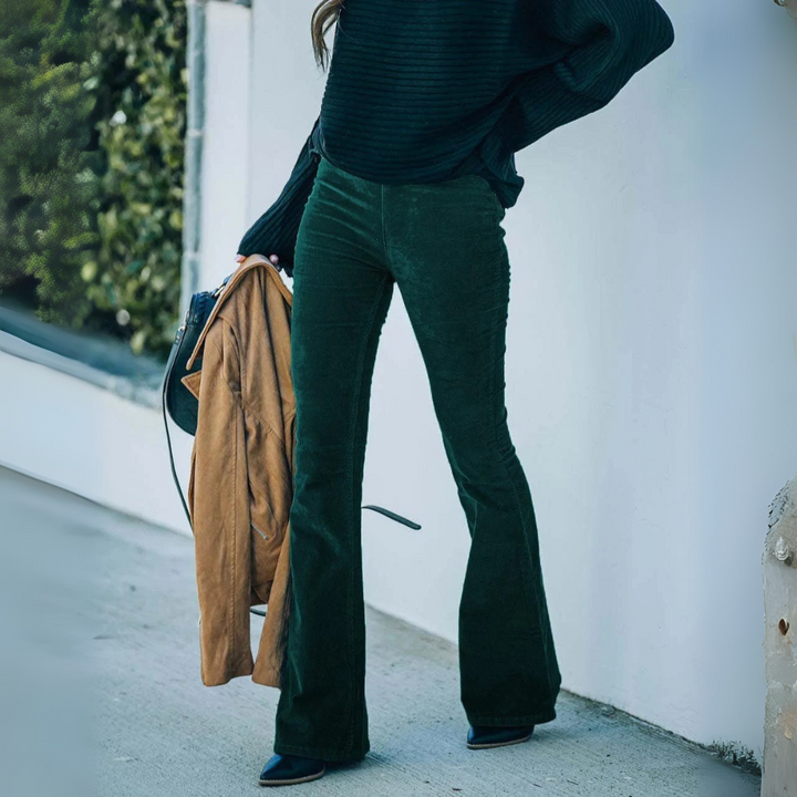 Flared Cordhose für den Herbst - Stilvolle Hose mit hoher Taille für Damen