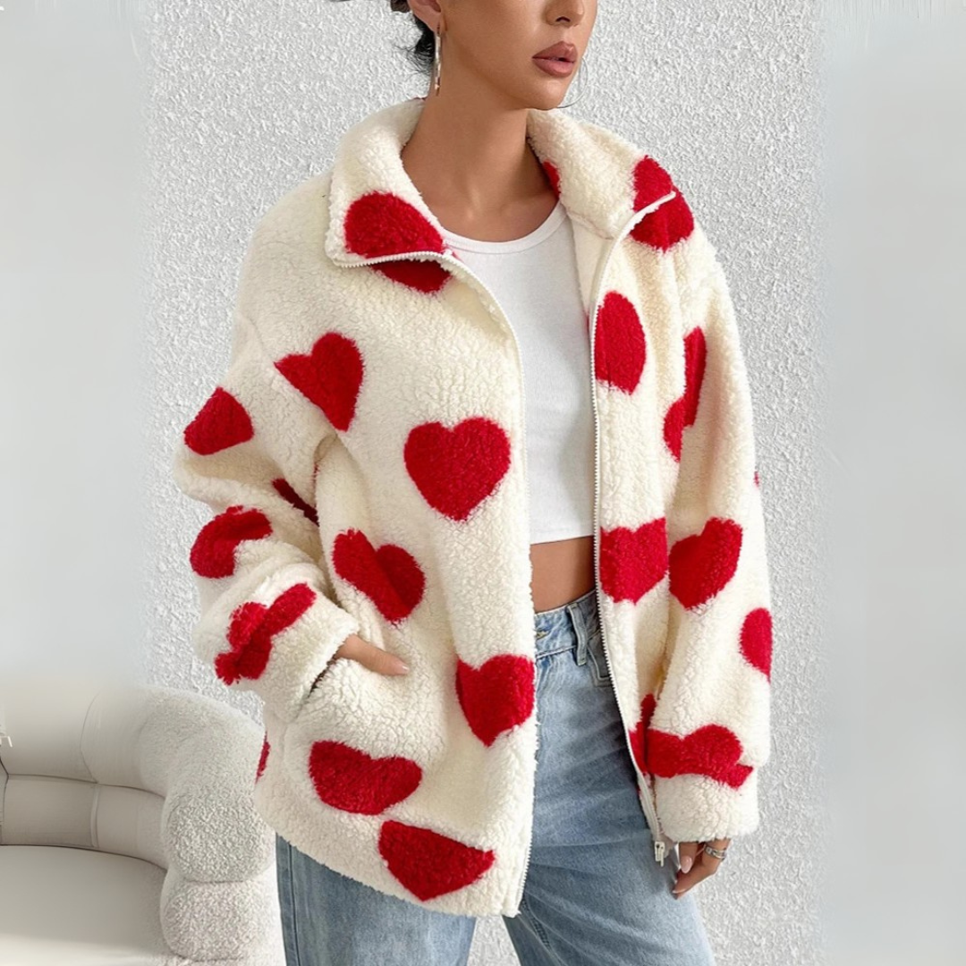 Fleecejacke für den Herbst - Stilvolle Teddyjacke mit Herzmotiven für Damen