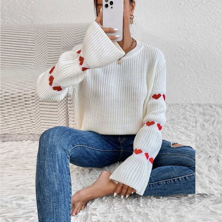 Love Sweater | Weißer Pullover mit Puffärmeln und Liebesherz-Design