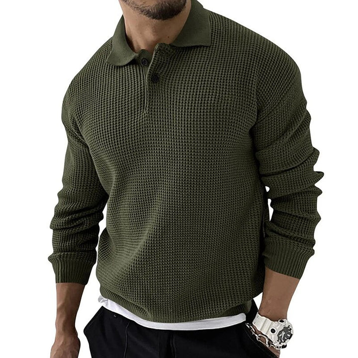 Grüner Herrenpullover mit Kragen, strukturiertes Strickmuster, lange Ärmel, lässiger Stil, ideal für Herbstmode und Freizeitkleidung.
