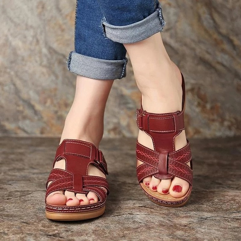 Clark Sandalen | Damensandalen mit ergonomischem Fußbett und Absatz