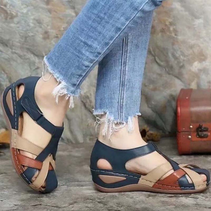 Clark Sandalen | Damensandalen mit Schnalle und ergonomischem Fußbett