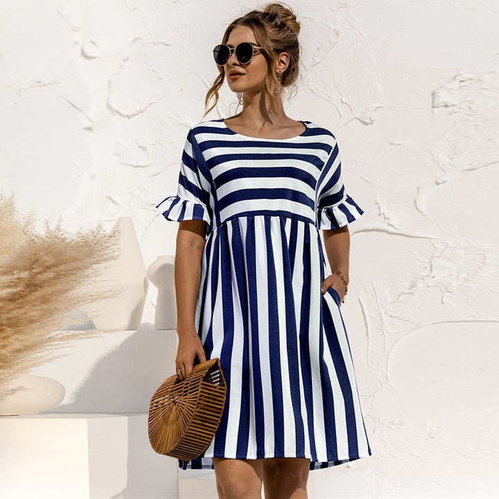 Loscana Kleid | Gestreiftes kurzärmeliges Kleid für Frauen