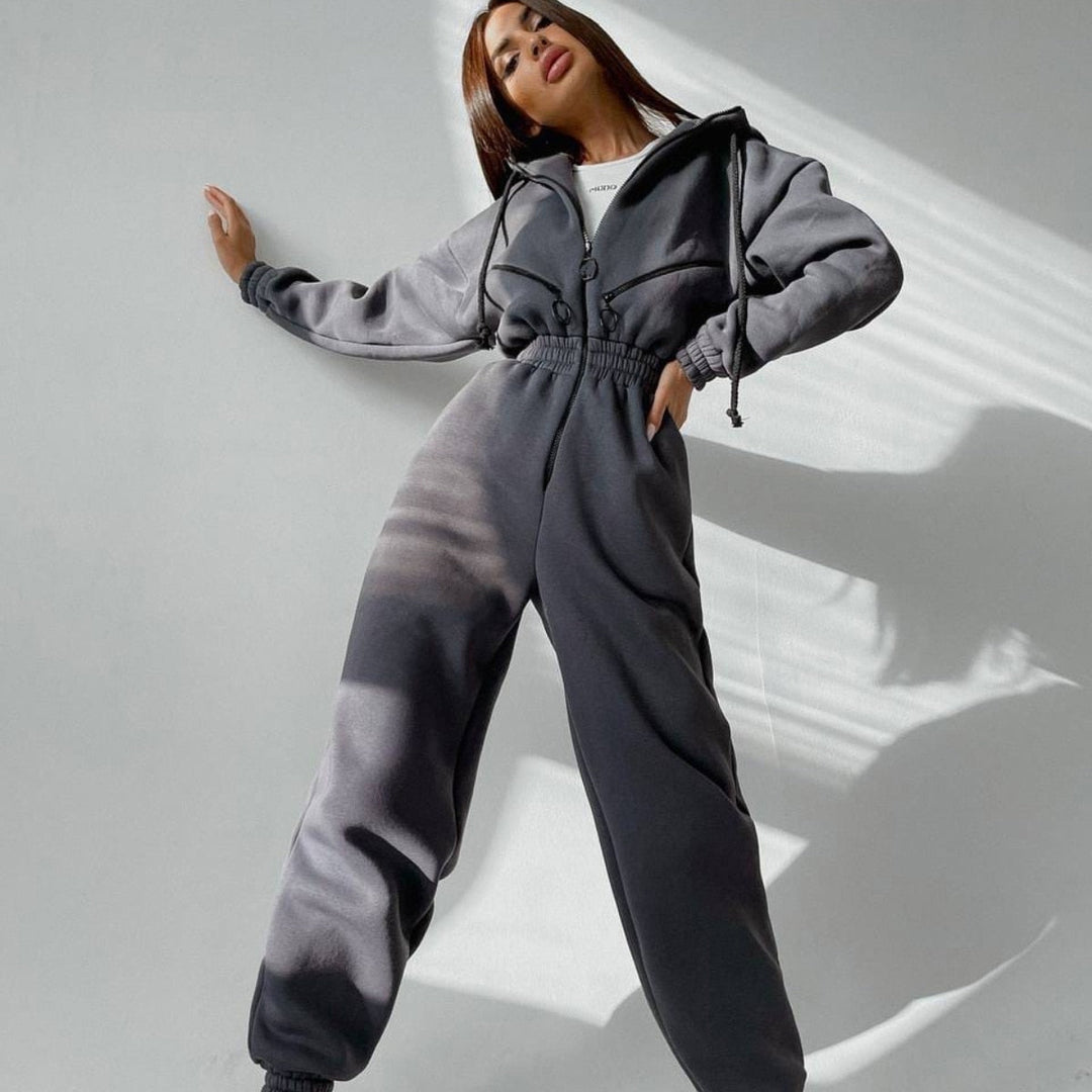 Lotte Hausanzug | Modischer Onesie mit Kapuze Sweatanzug für Frauen