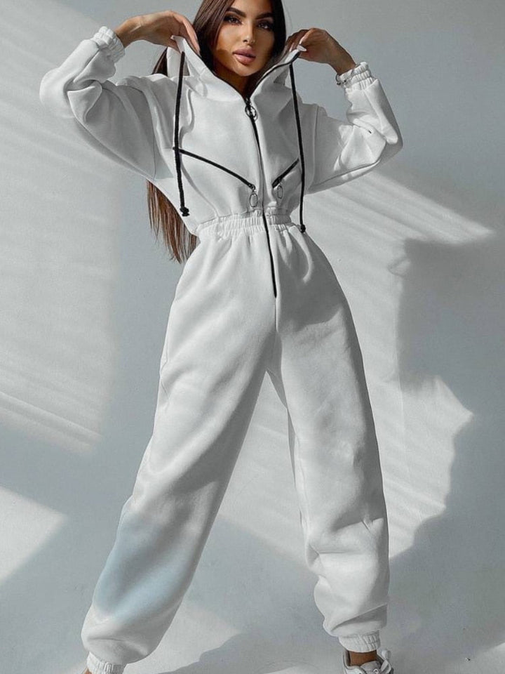 Lotte Hausanzug | Modischer Onesie mit Kapuze Sweatanzug für Frauen