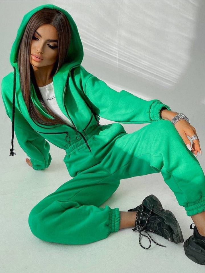 Lotte Hausanzug | Modischer Onesie mit Kapuze Sweatanzug für Frauen