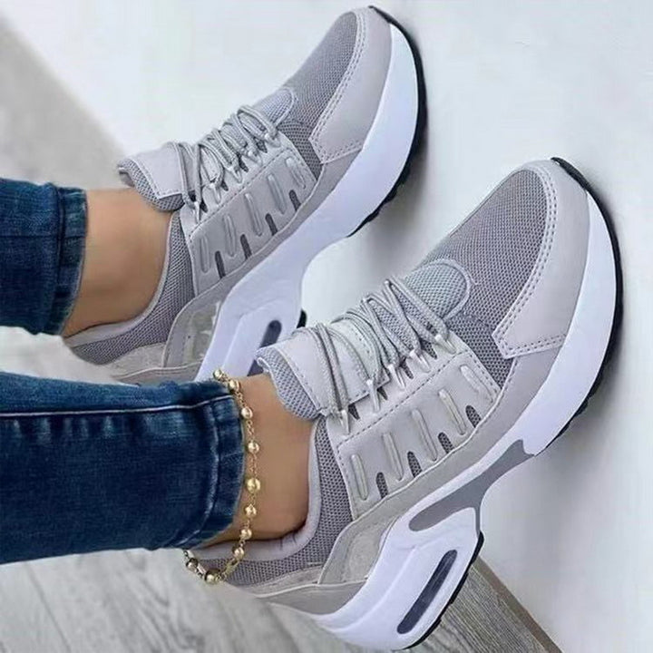 Sneaker für Damen - Modische Damenschuhe mit ergonomischem Fußbett