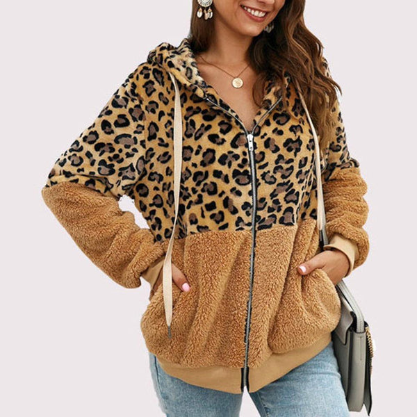 Vera Leopard Jacke | Trendiger weicher Fleece Damen Strickjacke